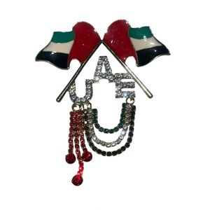 UAE - Elegant UAE Flag Brooch with Rhinestones.
